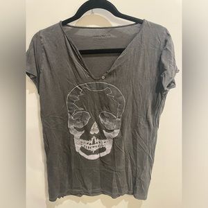 Zadig & Voltaire open neck skull front tee M